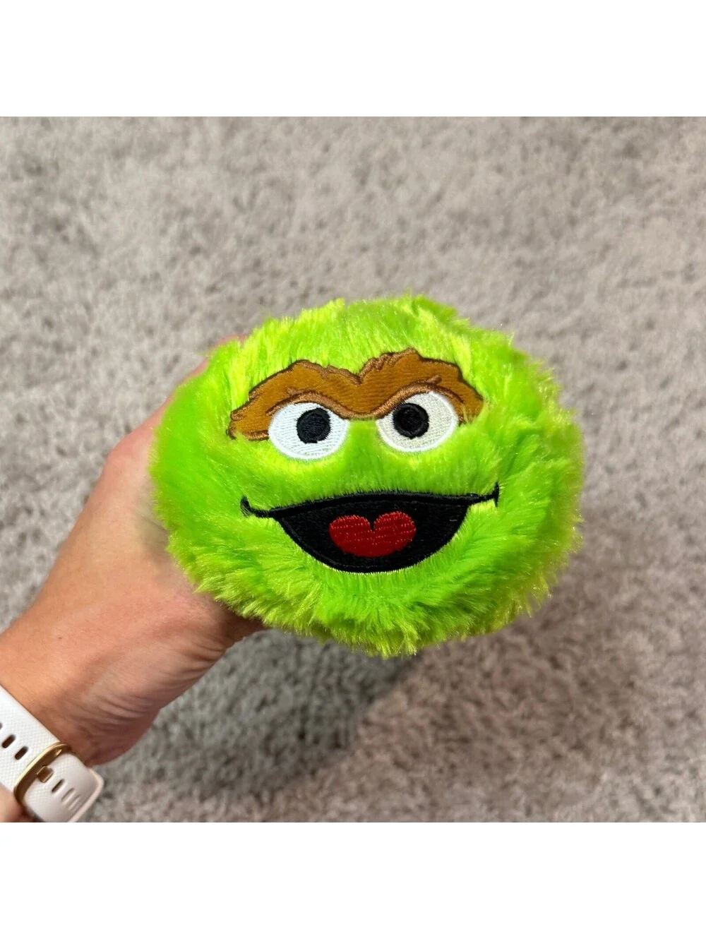 Sesame Street Oscar the Grouch Plush Trash Can Toy